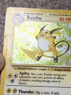 Pokemon Raichu 014/102 Base Set Holo - Image 5