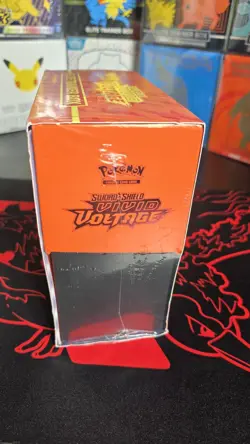 Pokemon Vivid Voltage Elite Trainer Box ETB Factory Sealed (Slight Tear) w/ case 820650807688 - Image 4
