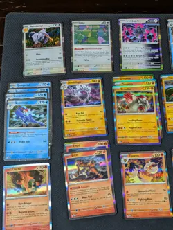 50x Pokemon Holofoil & Reverse Holofoil Card Lot - Image 3