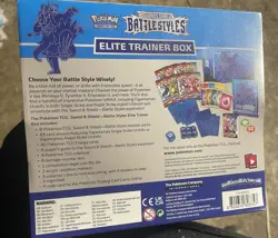 Pokemon Sword and Shield Battle Styles Elite Trainer Box Card Game 820650808357 - Image 3