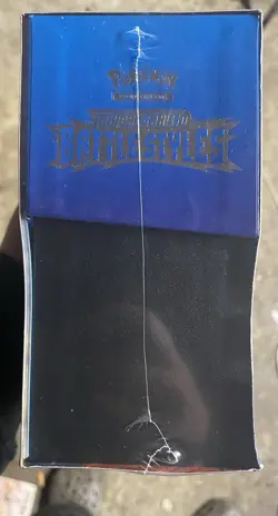 Pokemon Sword and Shield Battle Styles Elite Trainer Box Card Game 820650808357 - Image 4