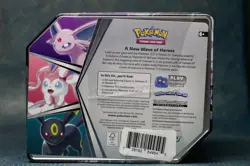 Pokemon TCG: V Heroes Tin - Umbreon V - Image 3