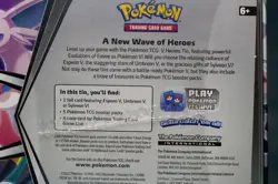 Pokemon TCG: V Heroes Tin - Umbreon V - Image 4