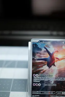 Latios 203/191 Pokemon TCG Scarlet & Violet Surging Sparks Illustration Rare - Image 2