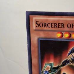 Sorcerer of Dark Magic - LCYW-EN029 - Common - 1st Edition MP Yugioh TCG - Image 2
