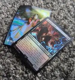MTG Final Fantasy VII FF7 Reno Rude Foil legendary trading card + Aerith sleeve - Image 2