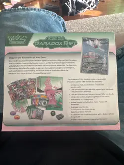 Pokemon TCG: Scarlet & Violet Paradox Rift Elite Trainer Box 820650854163 - Image 2