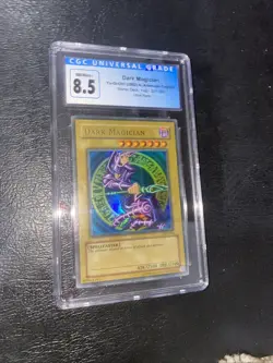 2002 Original Dark Magician SDY-006 Ultra Rare CGC 8.5 Starter Deck Yugi YuGiOh - Image 3