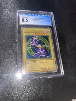 2002 Original Dark Magician SDY-006 Ultra Rare CGC 8.5 Starter Deck Yugi YuGiOh - Image 4