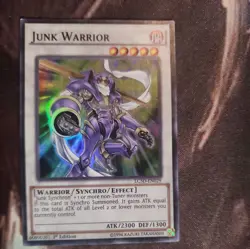 YuGiOh - Junk Warrior LC5D-EN029 Super Rare 1st Edition Played - Image 1