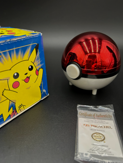 Pokemon #25 PIKACHU Nintendo 23K Gold Plated Trading Card Original - Image 4