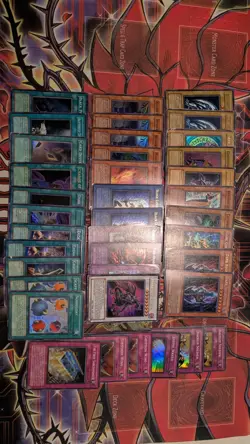 Yu-Gi-Oh! VINTAGE RARE HOLO LOT BLUE-EYES WHITE DRAGON SDK DARK MAGICIAN SDY 1ST - Image 1