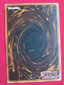 Summoned Skull BPT-002 2002 Collectors Tin Limited Edition - Image 3