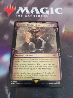Mtg. Isildur's Fateful Strike. Foil Showcase Scrolls. The Lord of the Rings. - Image 1