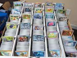 5000+ Pokemon TCG Common/Uncommon Bulk Card Lot Scarlet & Violet NO ENERGIES - Image 2