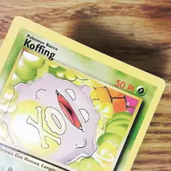 1st Edition Italian Koffing 51/102 BASE SET Pokemon Card (EX/LP) 032221 - Image 2