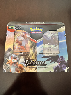 Pokemon TCG: V Battle Deck: Lycanroc vs. Corviknight (290-80957) 820650809576 - Image 1