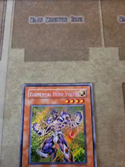 YUGIOH ELEMENTAL HERO VOLTIC PP02-EN014 SECRET UNLIMITED ED NM BLEED HOLO - Image 3