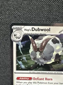 Hop's Dubwool (Cosmos Holo) 136/159 Miscellaneous Cards & Products Holo - Image 2