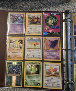 Pokemon Card Collection Binder Lot Rares Vintage Modern - Image 3