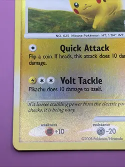 Pikachu 070/100 Platinum Stamped Mid-Era Burger King Reverse Holo Pokemon Card - Image 4