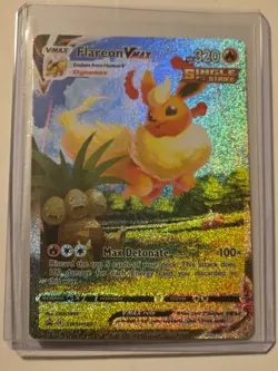 Flareon VMAX - SWSH180 - SWSH: Sword & Shield Promo Cards (SWSD) - Image 1