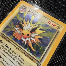 1999 Pokemon Jolteon 4/64 Jungle Holo Rare 70 HP Stage 1 Lightning WOTC - Image 3