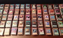 YuGiOH 100+ YUGIOH CARDS Premium Lot - ULTIMATE LOT YU-GI-OH COLLEC + Bonus Gift - Image 3