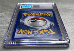 Pokemon Card Team Aqua's Manectric Holo Rare CGC 10, EX Team Magma Vs Aqua 4/95 - Image 4