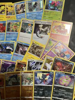 40 Pokemon Cards Lot All Holo & Reverse Holo Bundle NO DUPLICATES! - Image 3