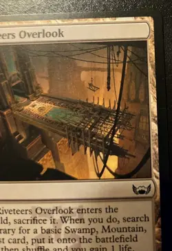 Riveteers Overlook 255/281 Common Streets Of New Capenna Magic: The Gathering - Image 3