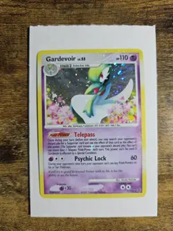 Gardevoir 7132 Halo BLEED Pokemon TCG Rare Secret Wonders Lightly Played Swirls! - Image 1
