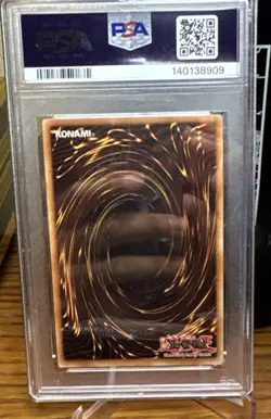 Konami Blue-Eyes White Dragon SDK-001 Ultra Rare Holo PSA 8 1st Ed 2002 English - Image 2