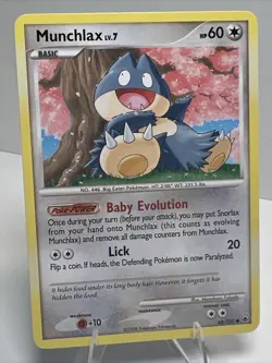 LP Munchlax 68/100 Regular/Non-Holo Majestic Dawn AUTHENTIC Pokemon Card - Image 1