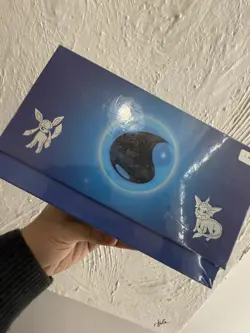 Pokemon TCG S-Chinese Brilliant Energy Gift Box "Water Energy" PR-EW Peng Yuan - Image 1