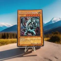 Yu-Gi-Oh! TCG Blue-Eyes White Dragon BPT-009 2002 Rare Collectors Card - Image 1