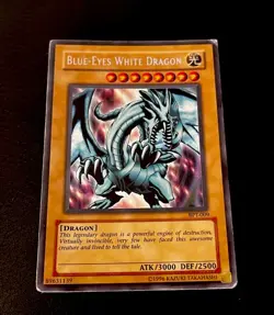 Yu-Gi-Oh! TCG Blue-Eyes White Dragon BPT-009 2002 Rare Collectors Card - Image 3
