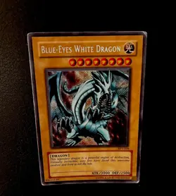 Yu-Gi-Oh! TCG Blue-Eyes White Dragon BPT-009 2002 Rare Collectors Card - Image 4