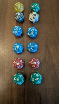 magic the gathering D20 Dice From Pre Release Kits, 12x Dice, Various Sets - Image 1