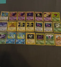 500+ Vintage Pokemon WOTC Lot. Holos, 1st Editions, Shadowless, and Much More - Image 5