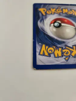 Pokemon Neo Destiny Unlimited Shining Mewtwo Card 109/105 Damaged Condition - Image 3
