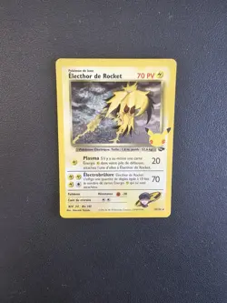 Carte Pokemon ELECTHOR DE ROCKET 15/132 Secrete Celebrations 25ans FR NEUF - Image 1