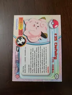 DMG! HOLO FOIL RAYS Clefairy #35 - Topps Pokemon Series 1 Black Logo 1999 - Image 3