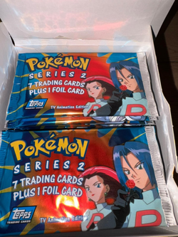 Topps Series 2 Booster Box Pokemon 2000 Blue Label - Image 2