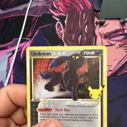 Pokemon Umbreon Star 17/17 Celebrations Classic Collection Holo Stamped Card TCG - Image 2