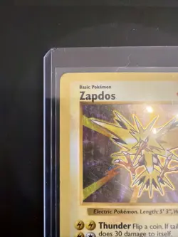 Pokemon Zapdos 016/102 Base Set Shadowless Holo Rare 90 HP Thunder Thunderbolt - Image 2