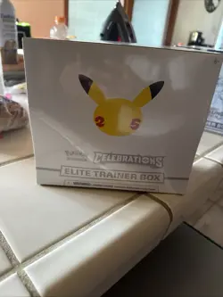 Pokemon TCG: 25th Anniversary Celebrations Elite Trainer Box (2021) 820650809439 - Image 1