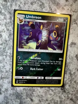 Umbreon 120/214 Sun & Moon Lost Thunder Reverse Holo Pokemon Card - Image 4
