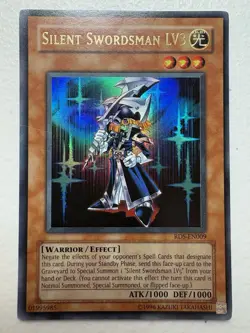 YUGIOH Silent Swordsman LV3 RDS-EN009 Ultra Rare 2004 HP / Damaged - Image 1