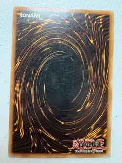 YUGIOH Silent Swordsman LV3 RDS-EN009 Ultra Rare 2004 HP / Damaged - Image 2